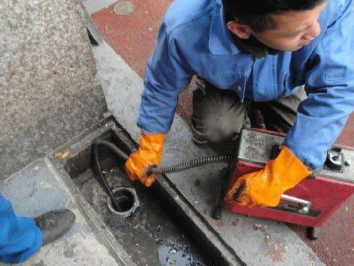 双湖疏通下水道