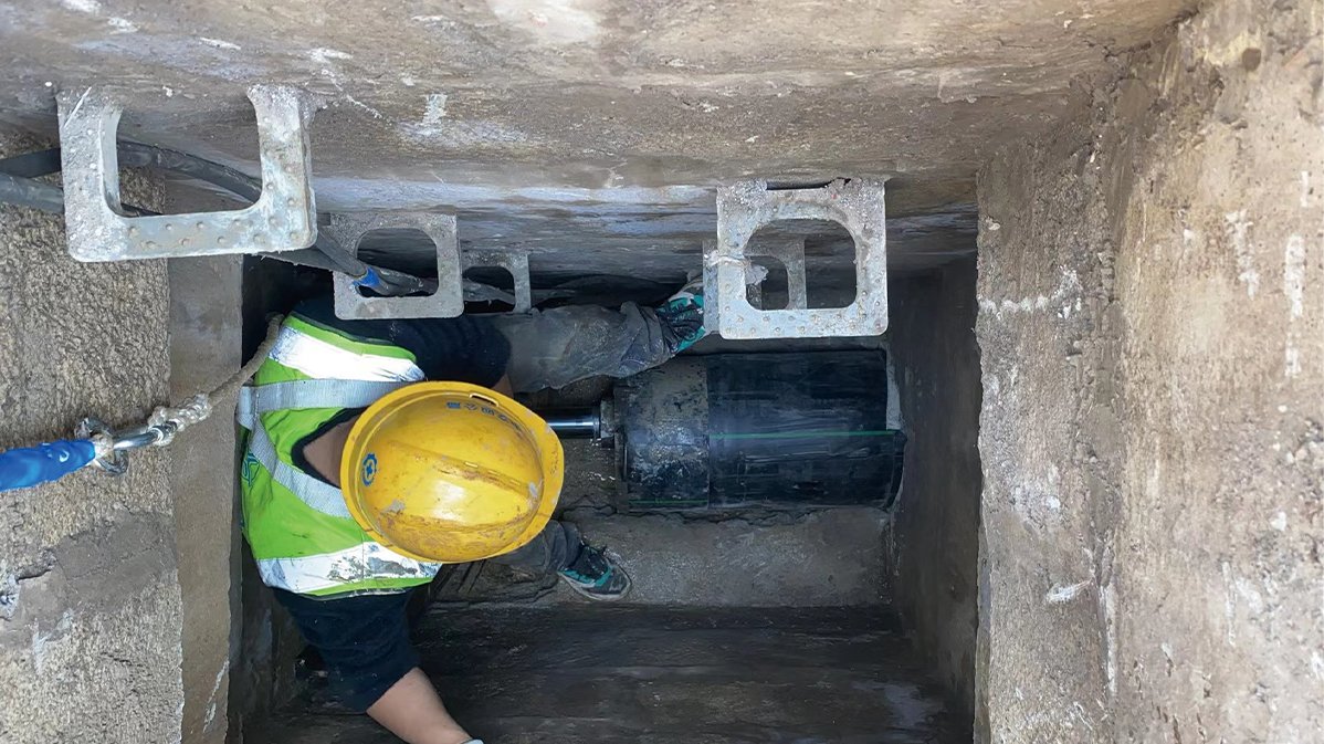 双湖HDPE短管内衬法