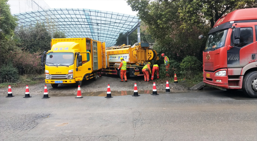 双湖成区雨污水管网“四位一体”检测疏通项目